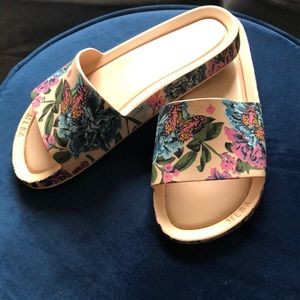 Melissa floral slides